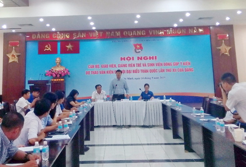 Đồng chí Lê Quốc Phong - Bí thư T.Ư Đoàn, Chủ tịch Hội Sinh viên Việt Nam phát biểu tại Hội nghị